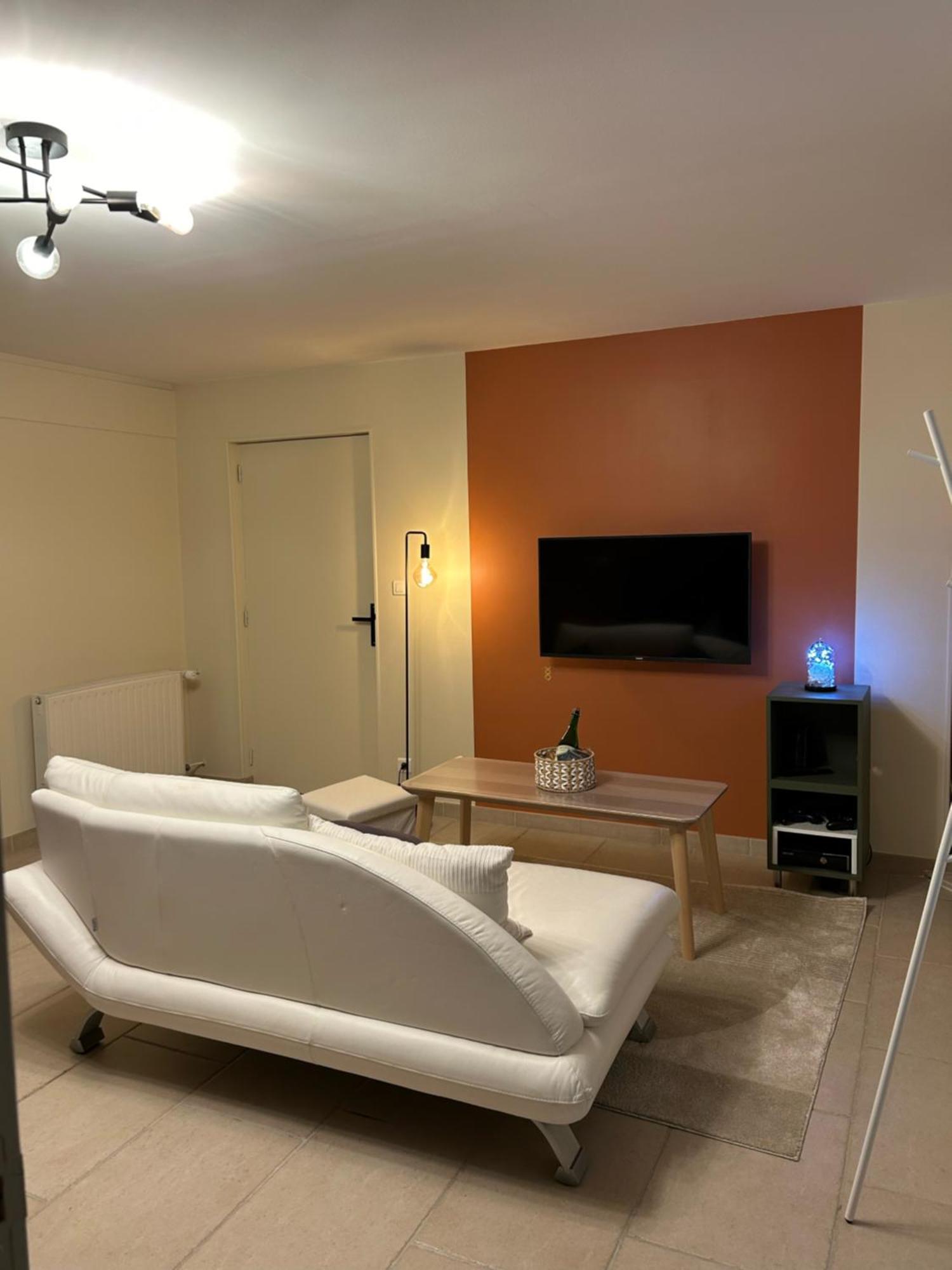 Logement Cosy Et Moderne 뤽쉬르메르 외부 사진